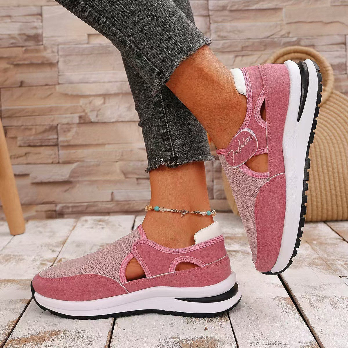 Mesh Round Toe Platform Sneakers